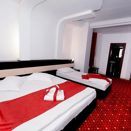Hotel Magic - Center 3*